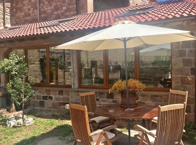 El Rincon De Golobar En 別荘 Brañosera